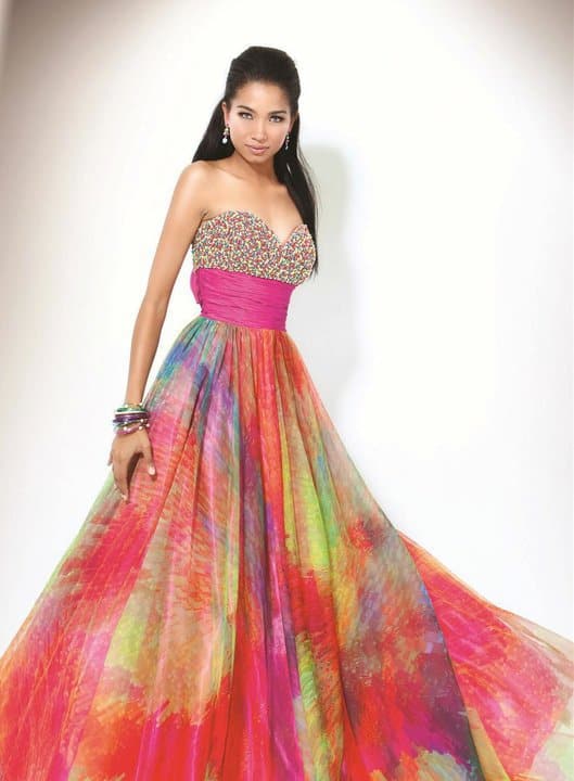 فساتين موضة