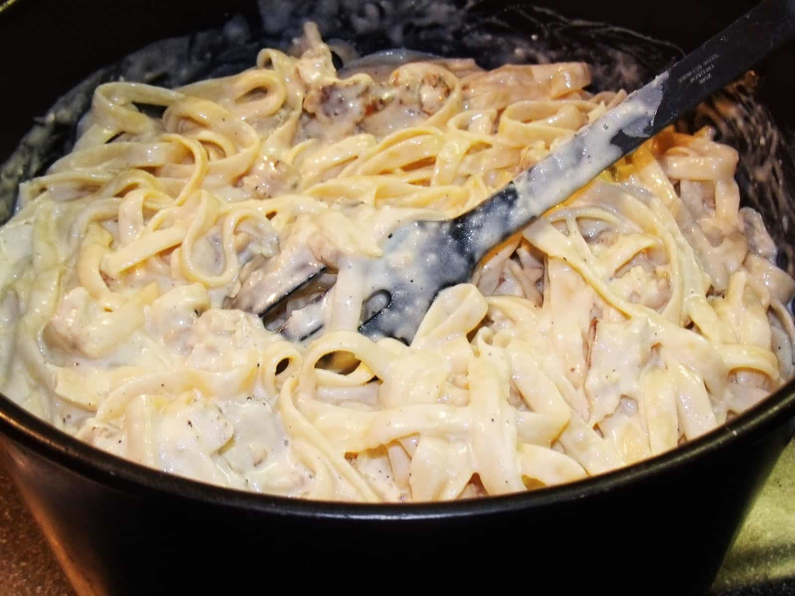 طريقة عمل مكرونة فوتشيني بأسهل الطرق