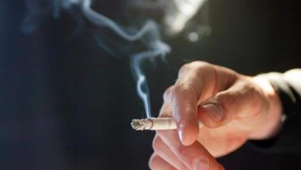 تقرير عن التدخين