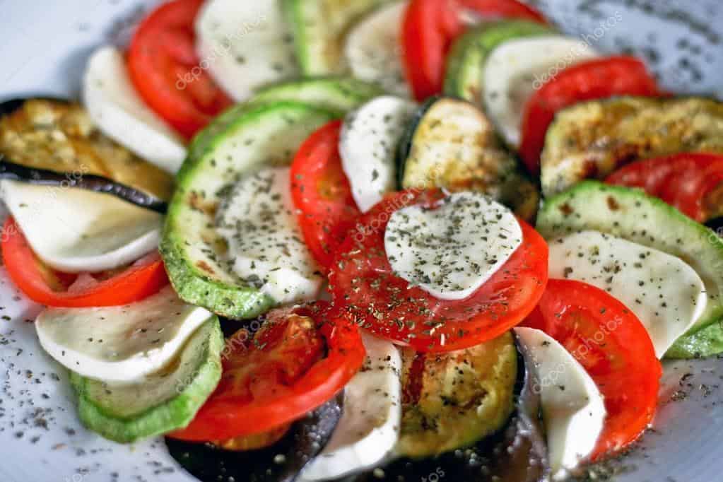 طريقة تزيين الخضار بالصور