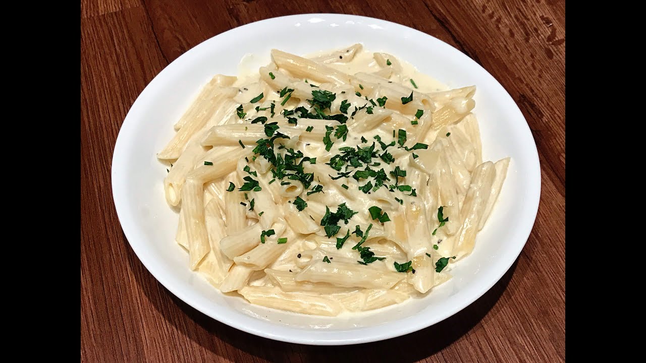 معلومات عن الصلصة البيضاء للمكرونة وطريقة تحضيرها