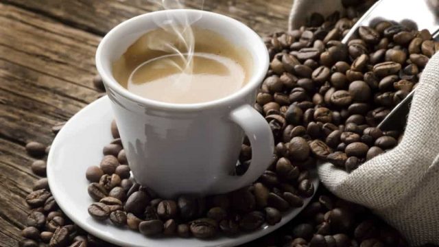 فنجان قهوة عربي كم يساوي سعرات