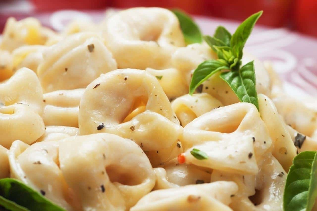 طريقة عمل مكرونة بالجبن سهلة