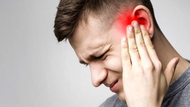 السوائل خلف طبلة الأذن اهم اسبابها واعراضها وعلاج سوائل الاذن الوسطى