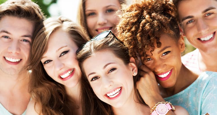 موضوع عن الصداقة