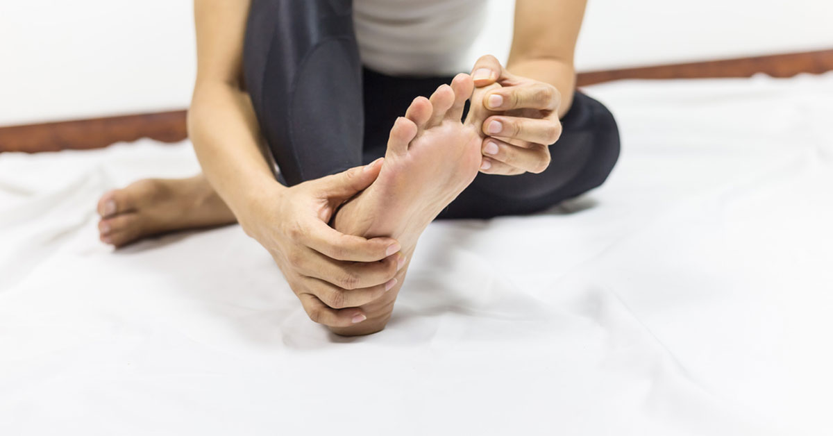 أسباب ارتفاع اليوريك أسيد وعلاجه