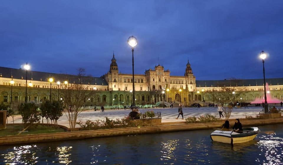 ما هي أفضل أماكن السياحة في أسبانيا ؟