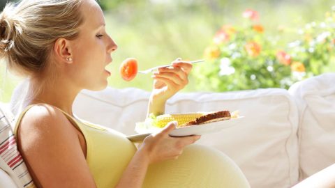 حساسية الحمل ماذا يجب أن تأكل ؟