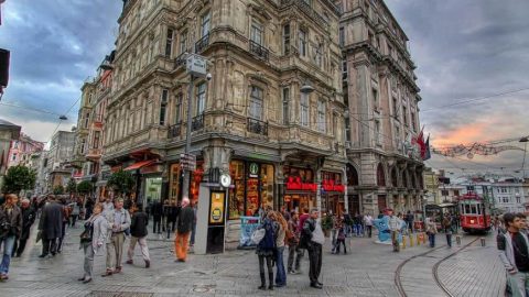 محلات إسطنبول ملابس