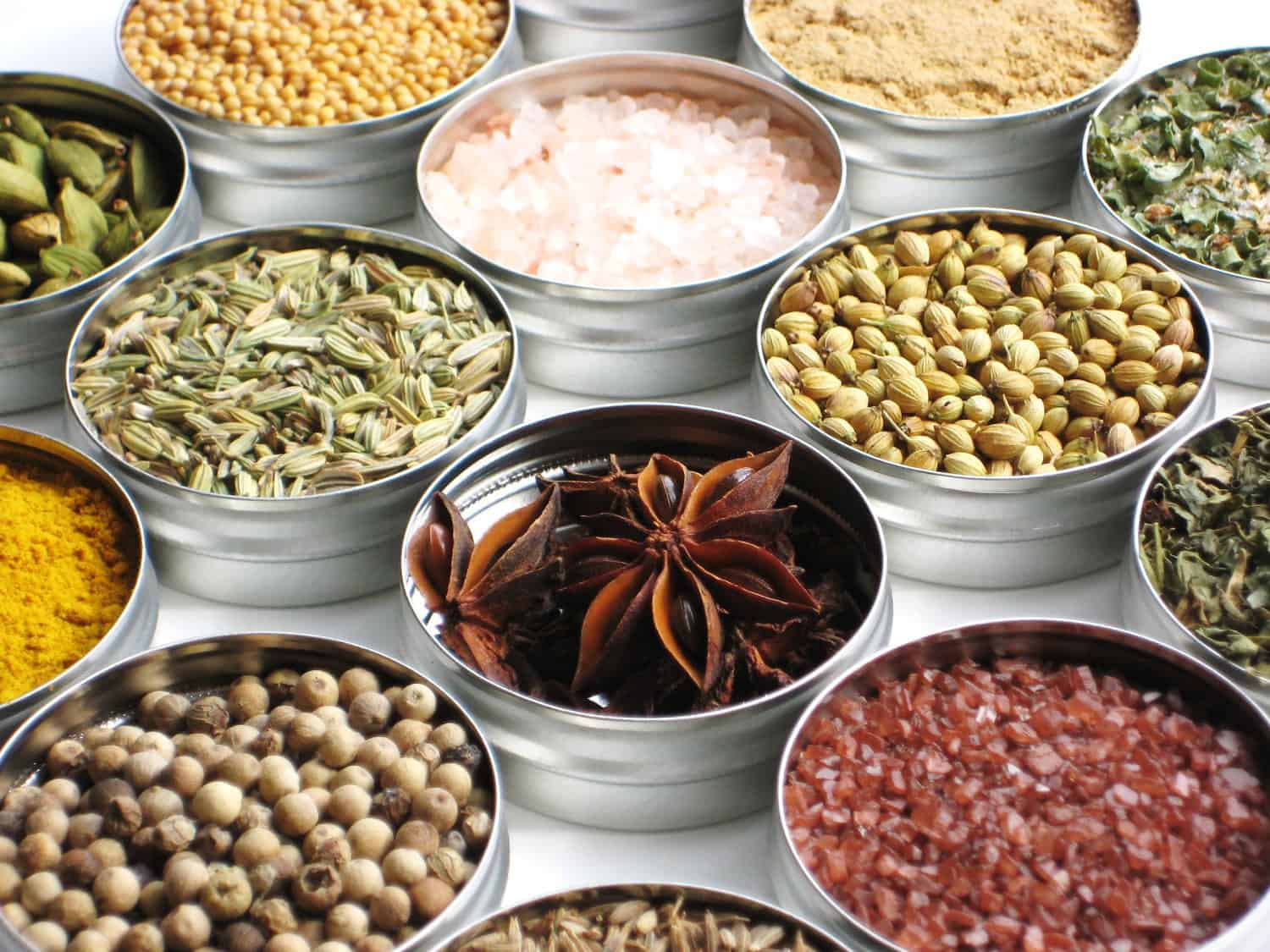 كيفية علاج الإنسداد المعوي بالأعشاب ؟