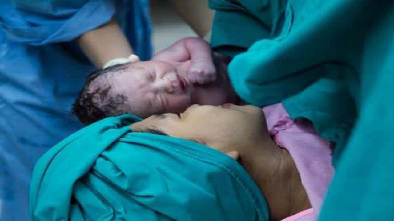 أضرار الولادة الطبيعية