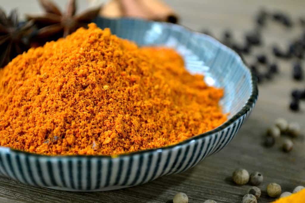 ما فوائد الكاري للصحة والجسم ؟