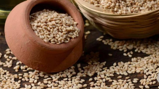 فائدة الزنك للحسم والصحة واضرار نقصه