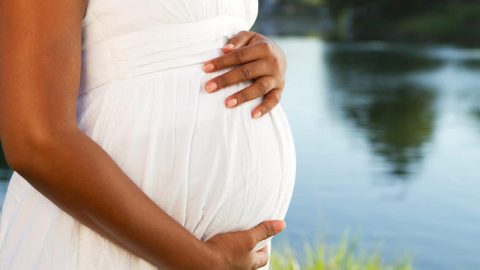 مراحل نمو الجنين في الشهر الثامن