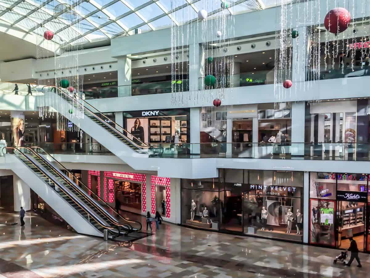 ارخص اسواق ملابس جملة الإمارات