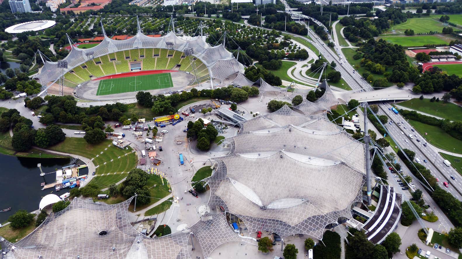 الترفيه في الحديقة الأوليمبية olympiapark