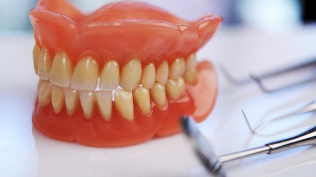 تفسير رؤية تسوس الأسنان في المنام