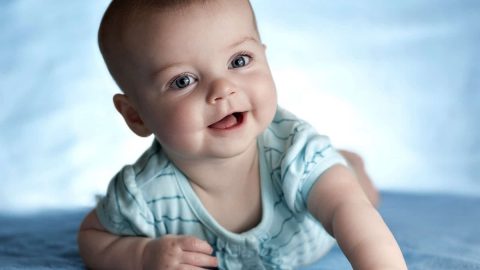 ما العلاج في حال الانتفاخ الأطفال الرضع