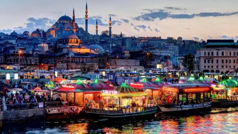 الأماكن السياحية في إسطنبول عوائل
