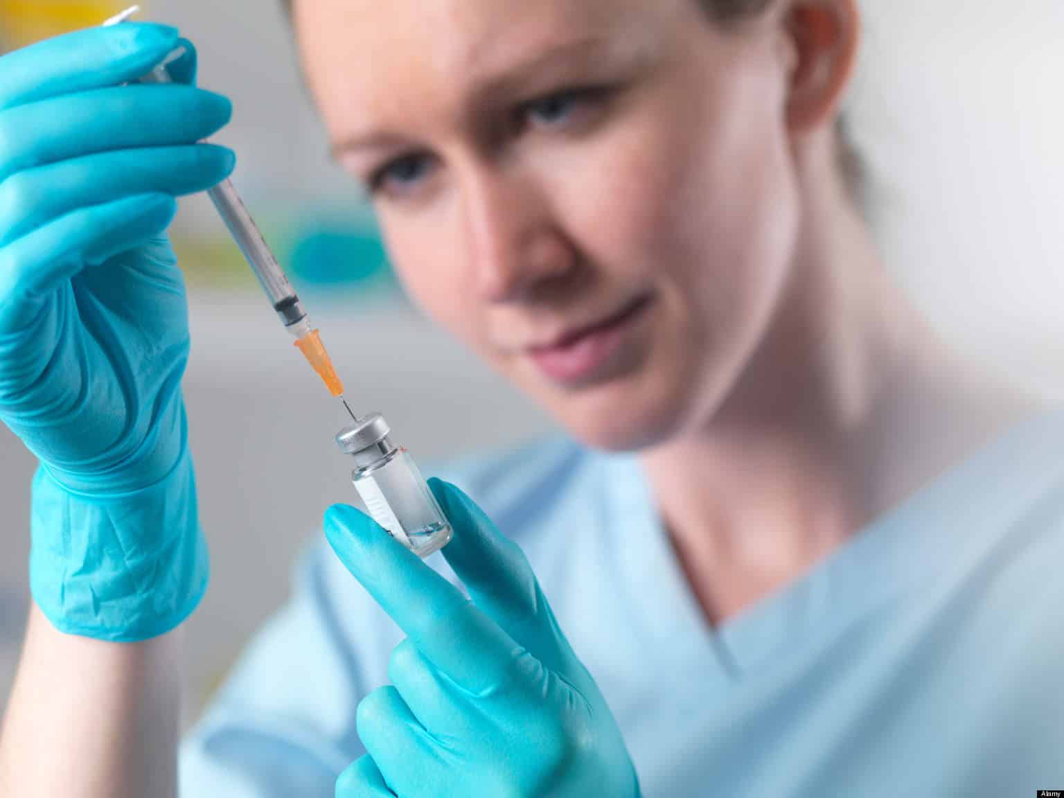 حقنة التيتانوس عضل أم وريد