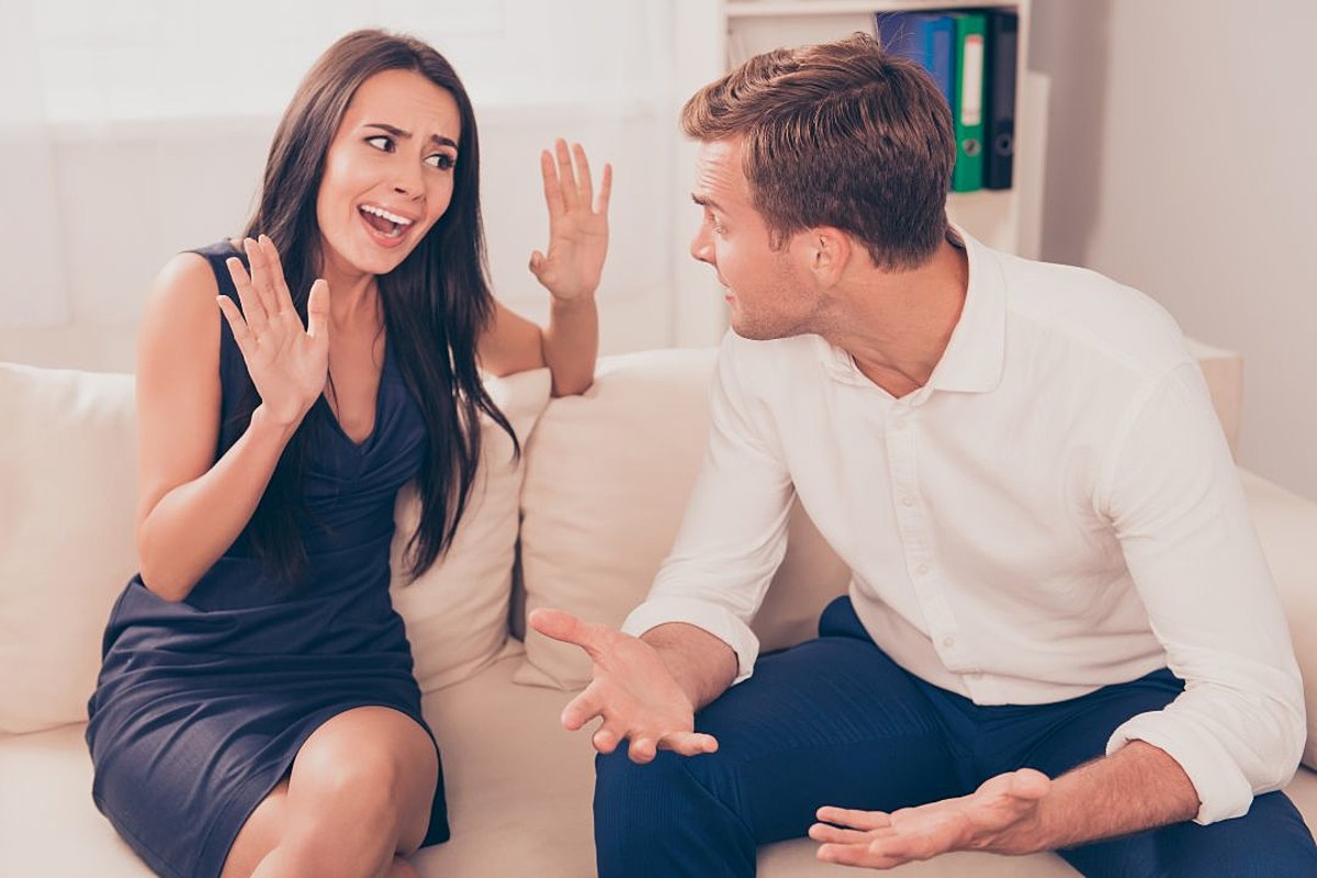 لماذا يتعمد الرجل أثارة غيرة المرأة