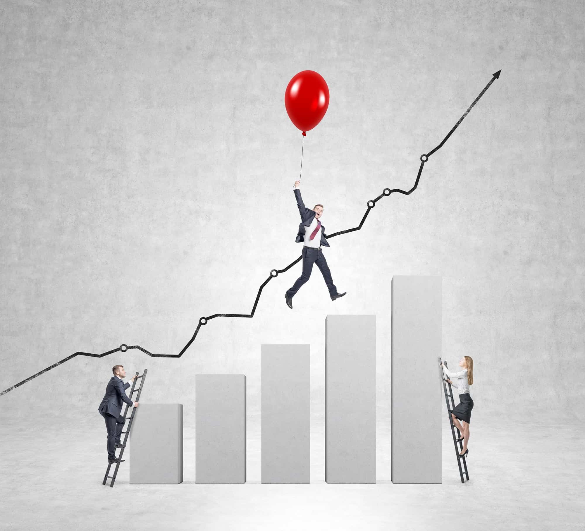 تفسير رؤية صعود السلم للعزباء مع شخص