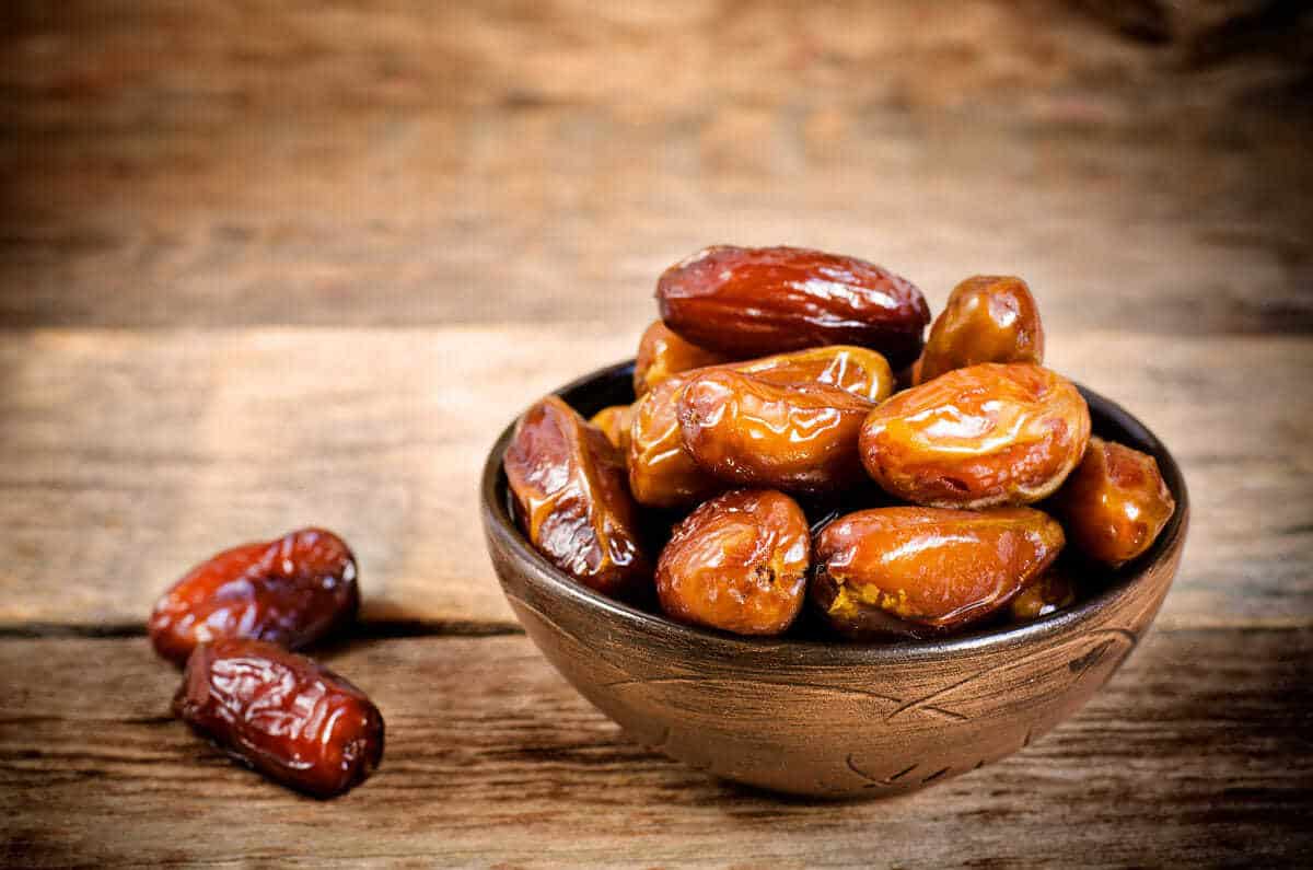 تفسير رؤية سرقة التمر في المنام