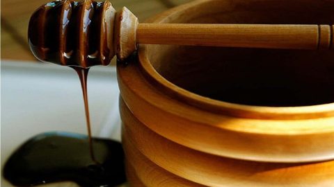 علاقة العسل الاسود والسمنه والرجيم وطريقه استخدامه