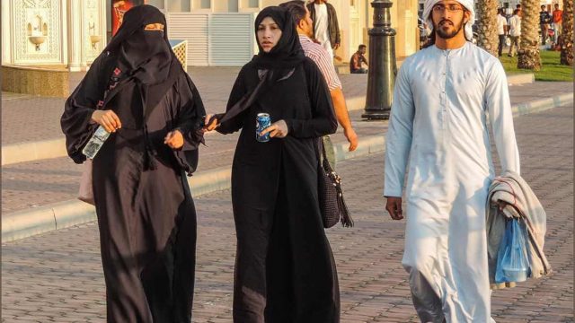 عادات وتقاليد المجتمع السعودي