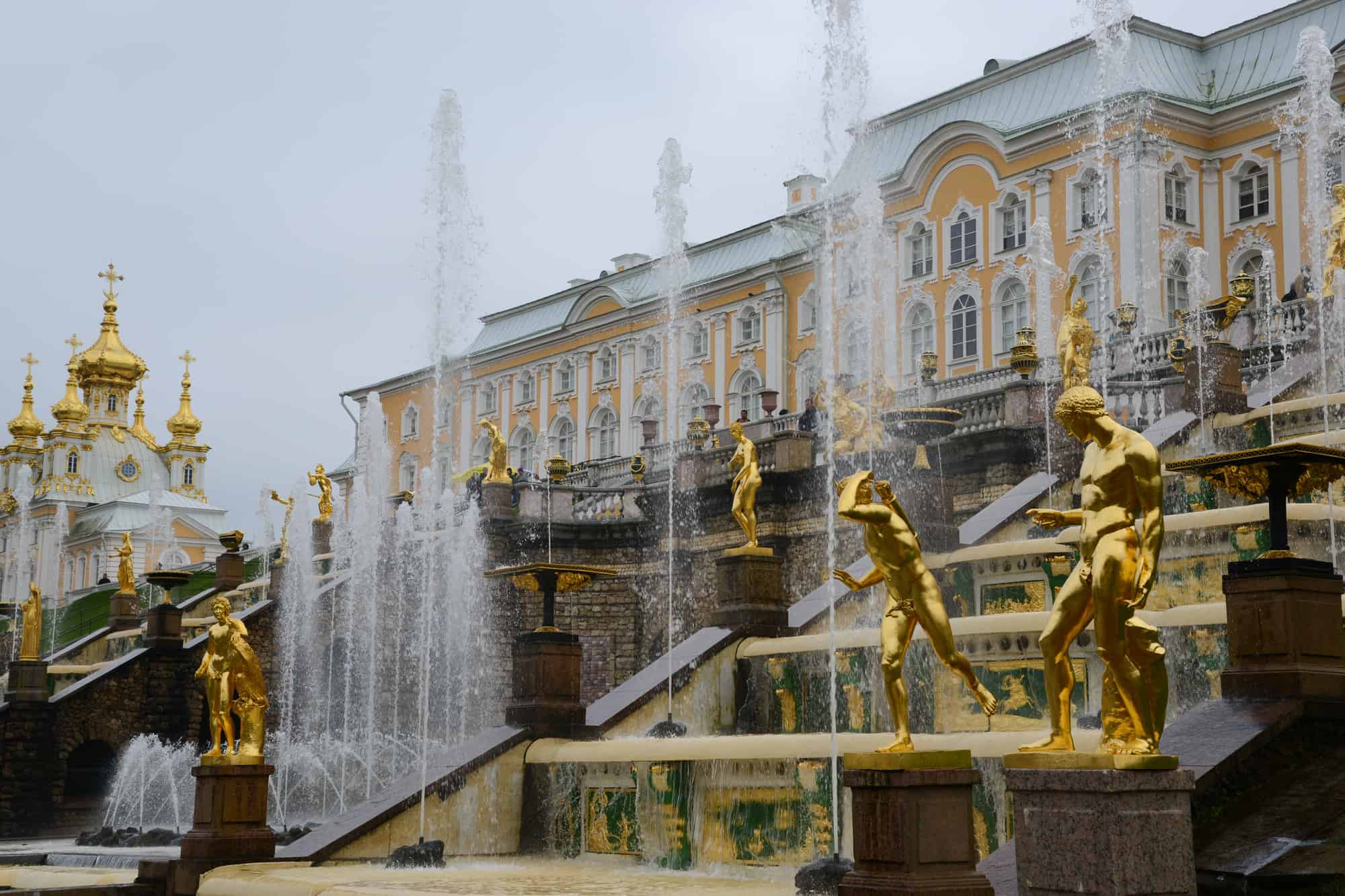 معلومات عن قصر بيترهوف في روسيا  -Peterhof Palace in Russia