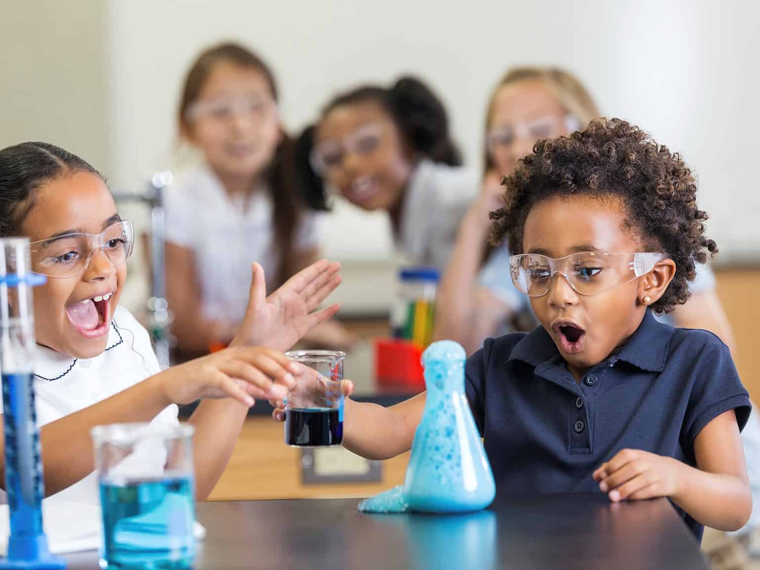 تجارب بسيطة للاطفال