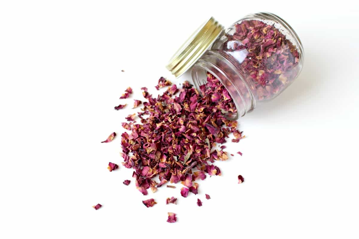 طريقة تجفيف الورد