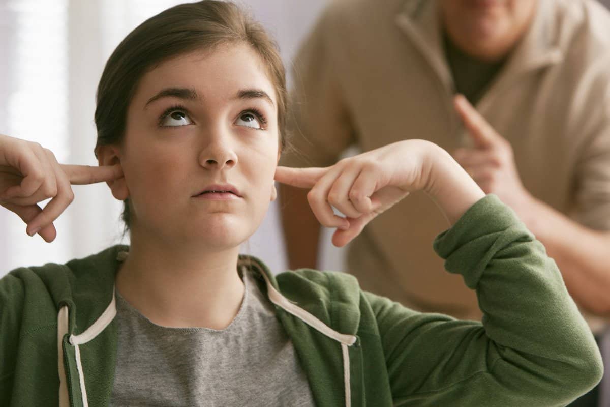 كيفية مصالحة شخص عنيد