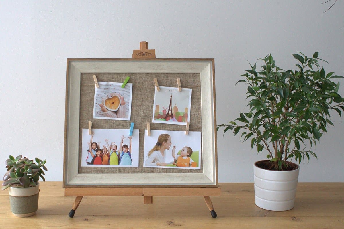 تعليق أكثر من صورة داخل إطار واحد تعليق أكثر من صورة داخل إطار واحد