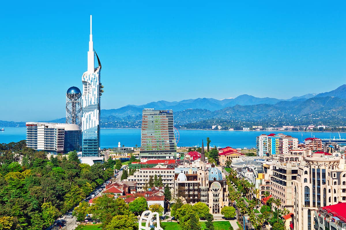 دليل أجمل اماكن السياحة في batumi جورجيا