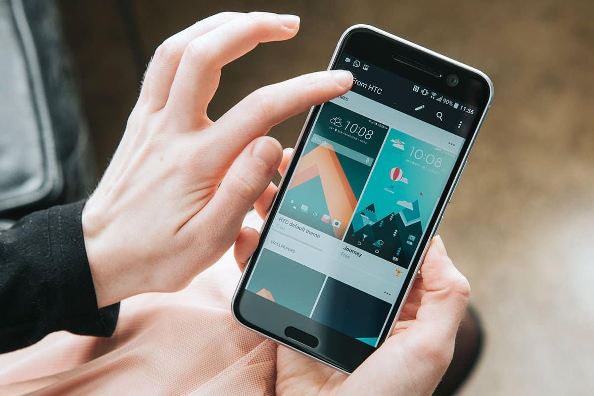 كيفية إعادة ضبط المصنع htc