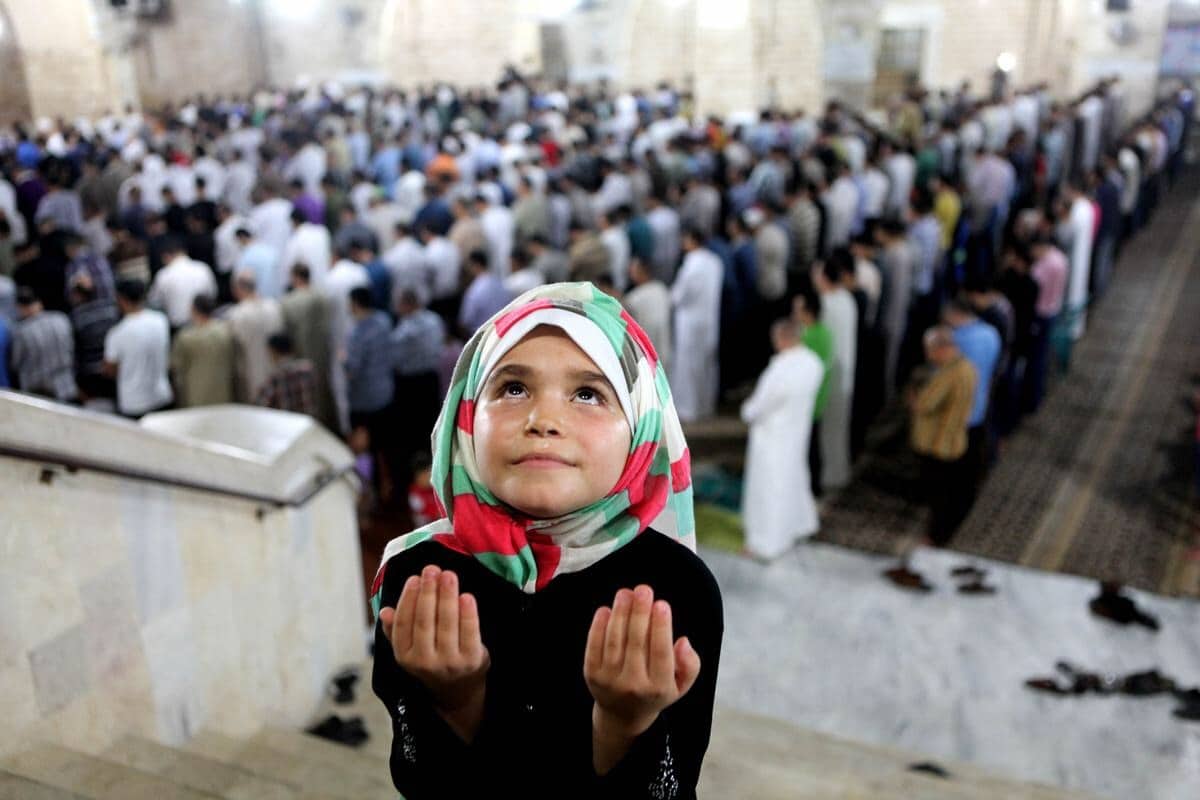 اللهم اختم لنا رمضان بغفرانك والعتق من نيرانك