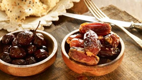 حكم من افطر عمدا في نهار رمضان