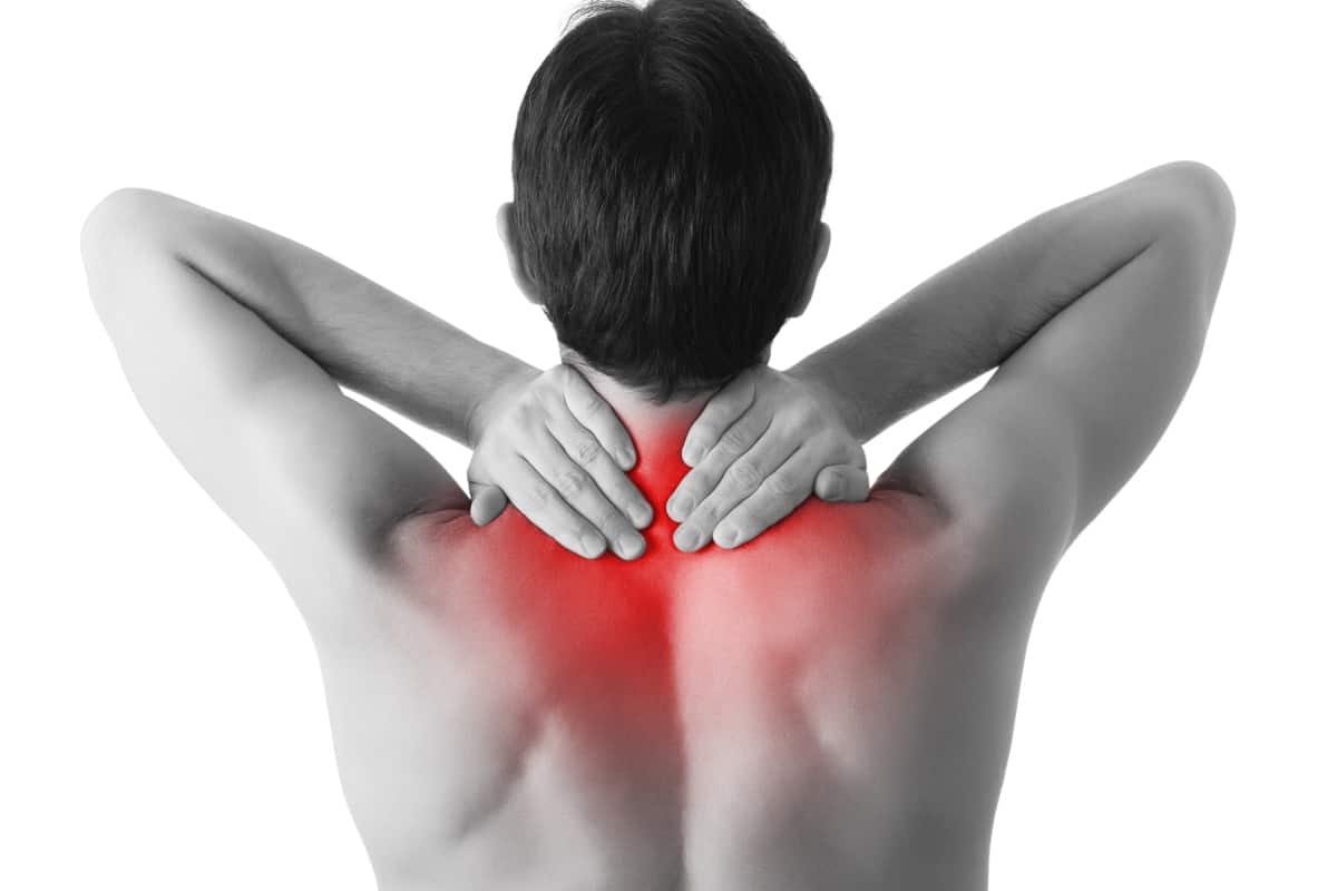 تعرف على سبب آلام الرقبه والكتف وعلاجه