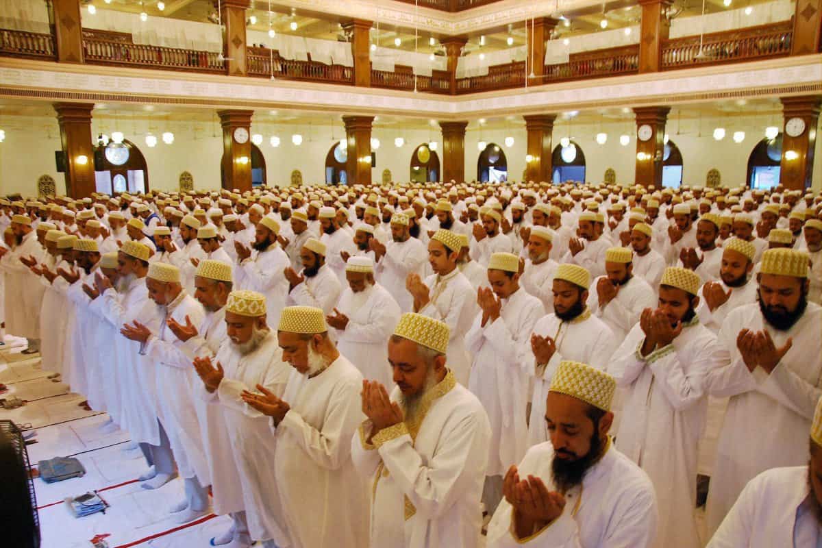 صفة صلاة التهجد في العشر الاواخر من رمضان