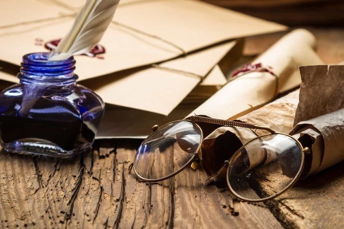 ابحث عن رسائل موضوعاتها عتاب تهنئة شكر واكتب معلومات عنها