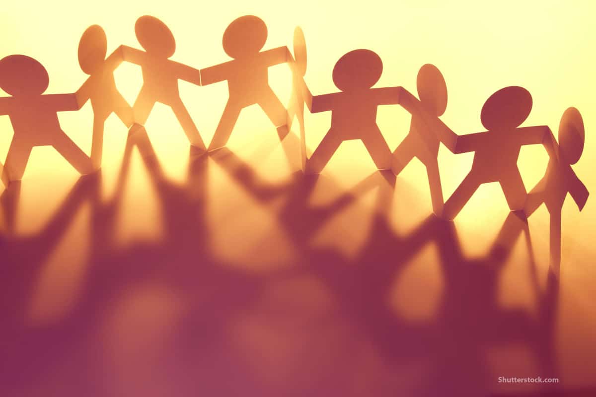 موضوع عن الحياة الاجتماعية