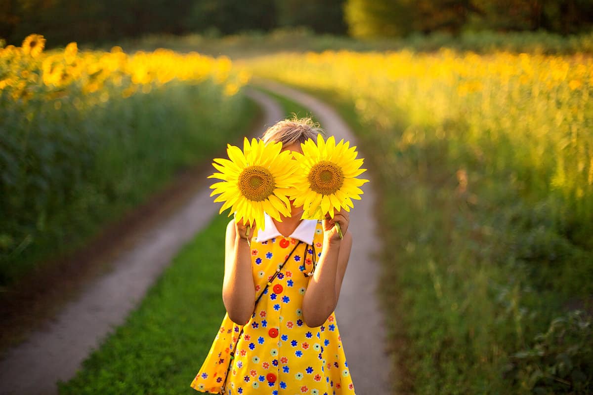 موضوع عن السعادة