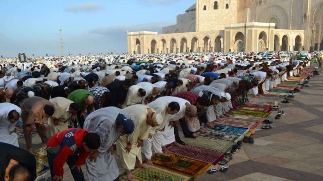 موعد صلاة العيد في الرياض