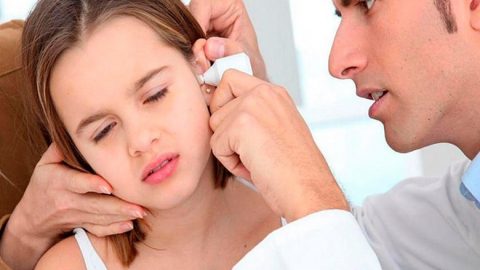 اسباب التهاب الاذن الوسطى وعلاجها مجرب