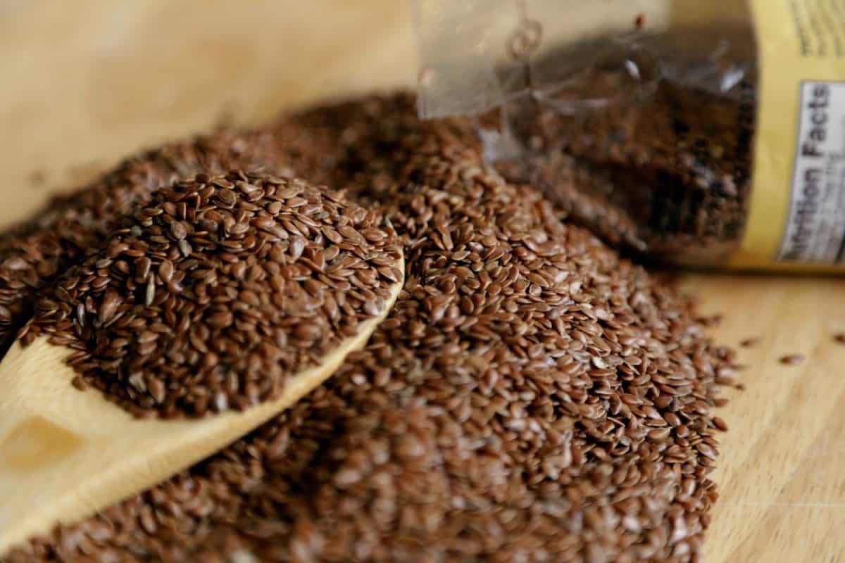 فوائد بذور الكتان واضرارها