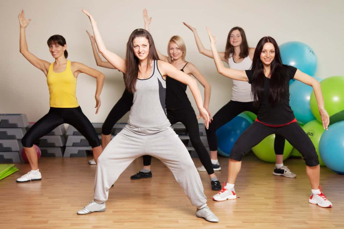 فوائد رقصة زومبا الصحية المزهلة للبنات