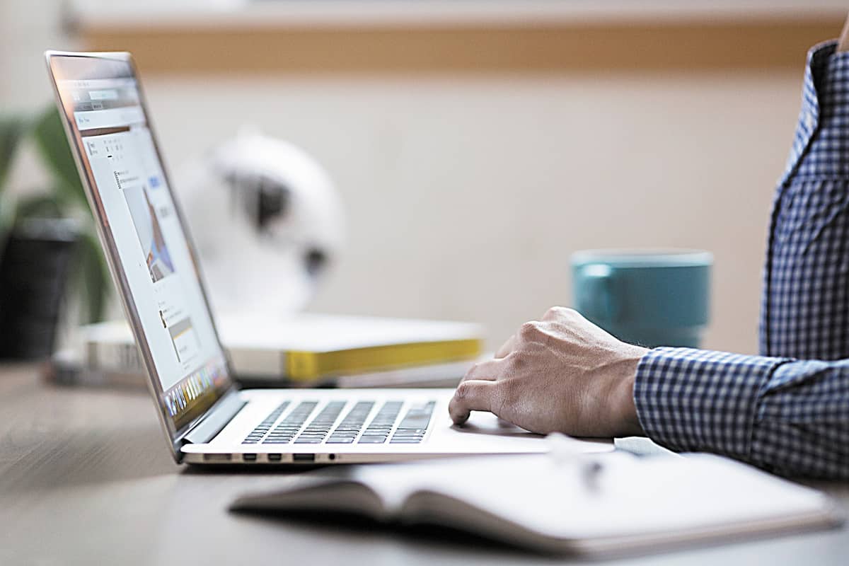 كيفية عمل باسورد للاب