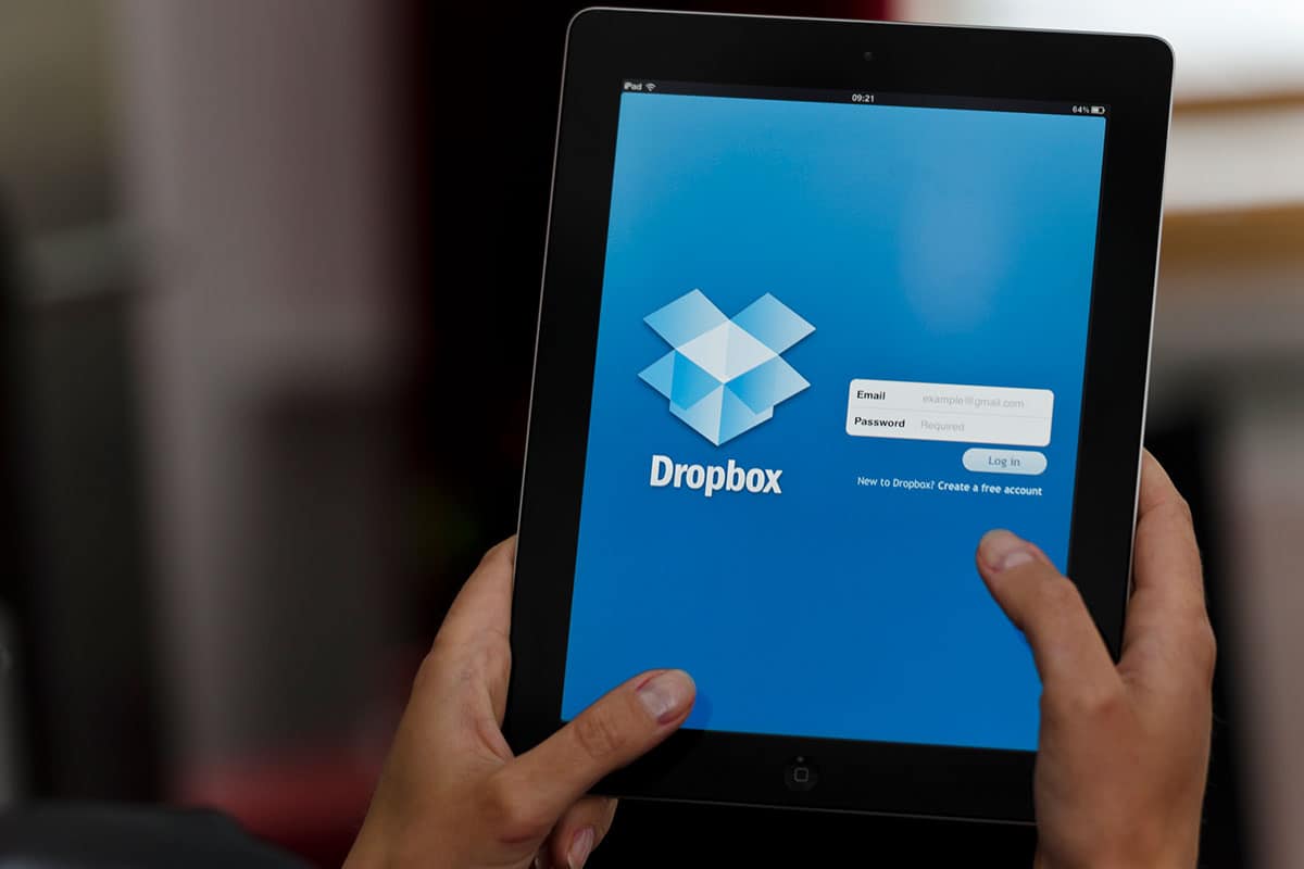 ما هو برنامج dropbox