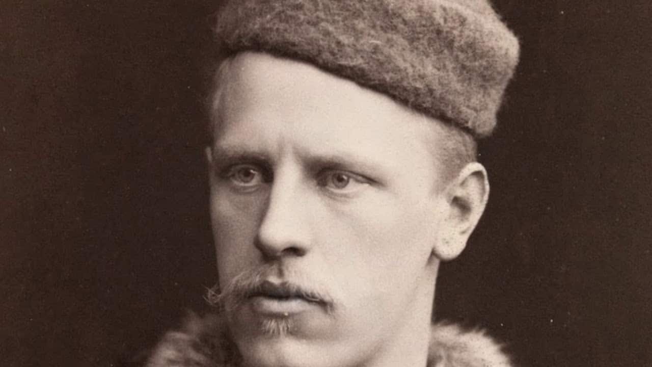 معلومات عن فريتيوف نانسين